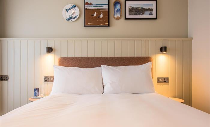Cosy Double Bedroom